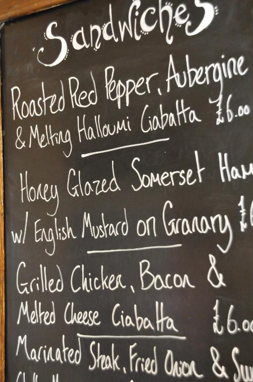 The Red Lion Inn Babcary Esterno foto
