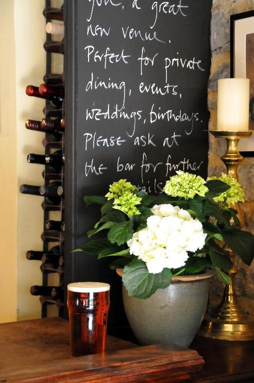 The Red Lion Inn Babcary Esterno foto