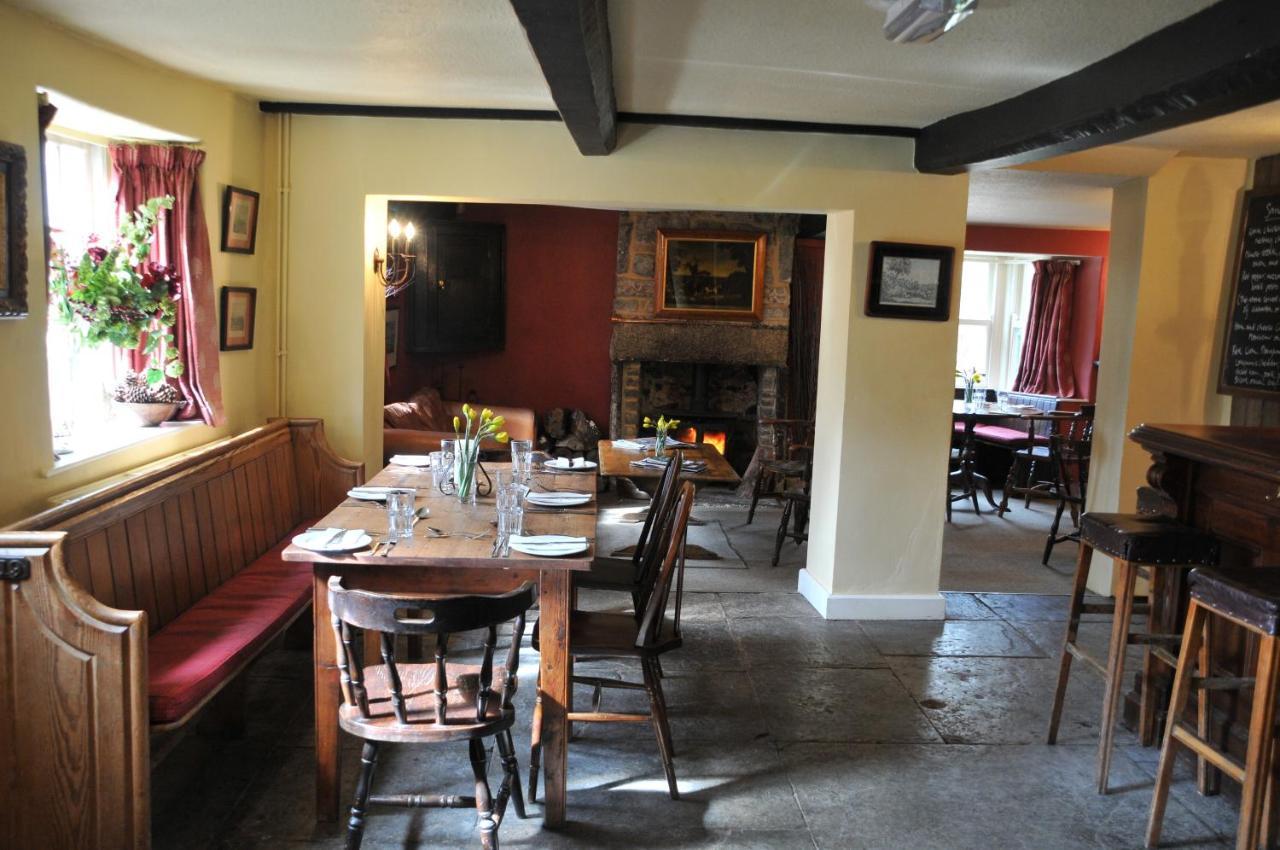 The Red Lion Inn Babcary Esterno foto